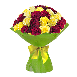 Bouquet of red and yellow roses (60 cm) — a vibrant contrast of feelings
